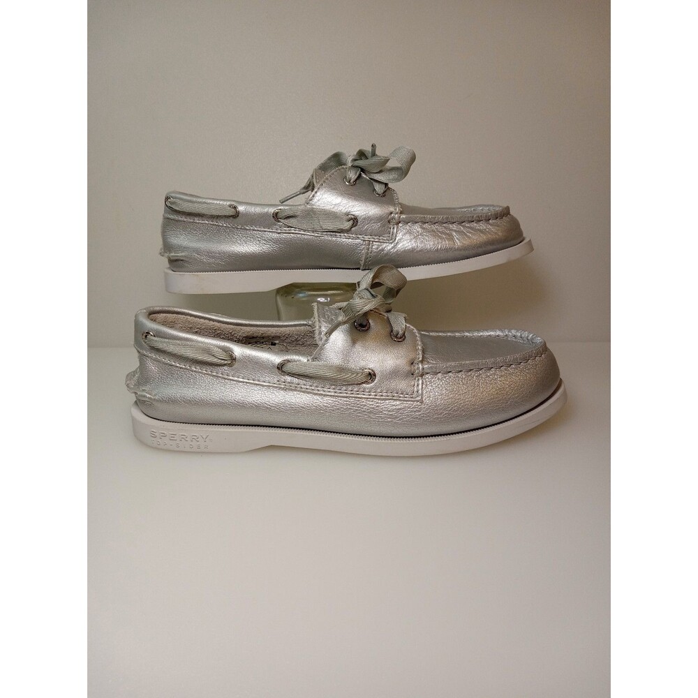 Sperry Top Sider Silver Leather Girls Size 4.5